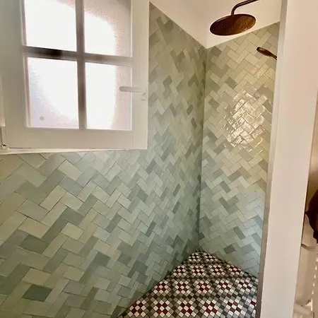 Appartamento T3 Au Coeur De La Hyères