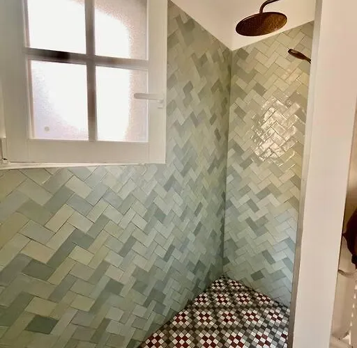 Apartment T3 Au Coeur De La Hyères